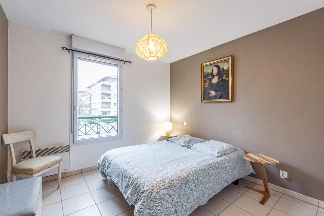 Mona, F2 Pour 4 Pers. - Fairytale Factory Appartement Bussy-Saint-Georges Buitenkant foto