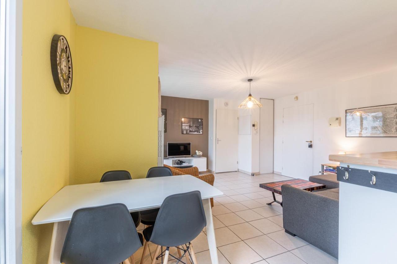 Mona, F2 Pour 4 Pers. - Fairytale Factory Appartement Bussy-Saint-Georges Buitenkant foto