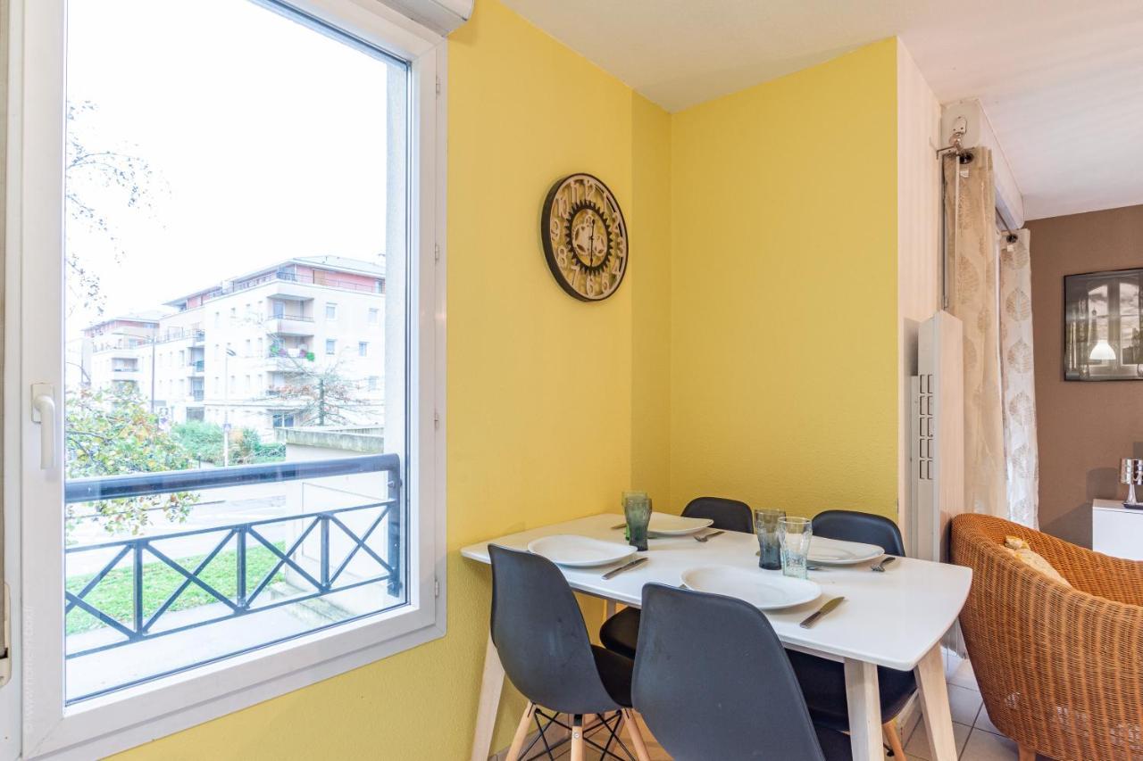Mona, F2 Pour 4 Pers. - Fairytale Factory Appartement Bussy-Saint-Georges Buitenkant foto