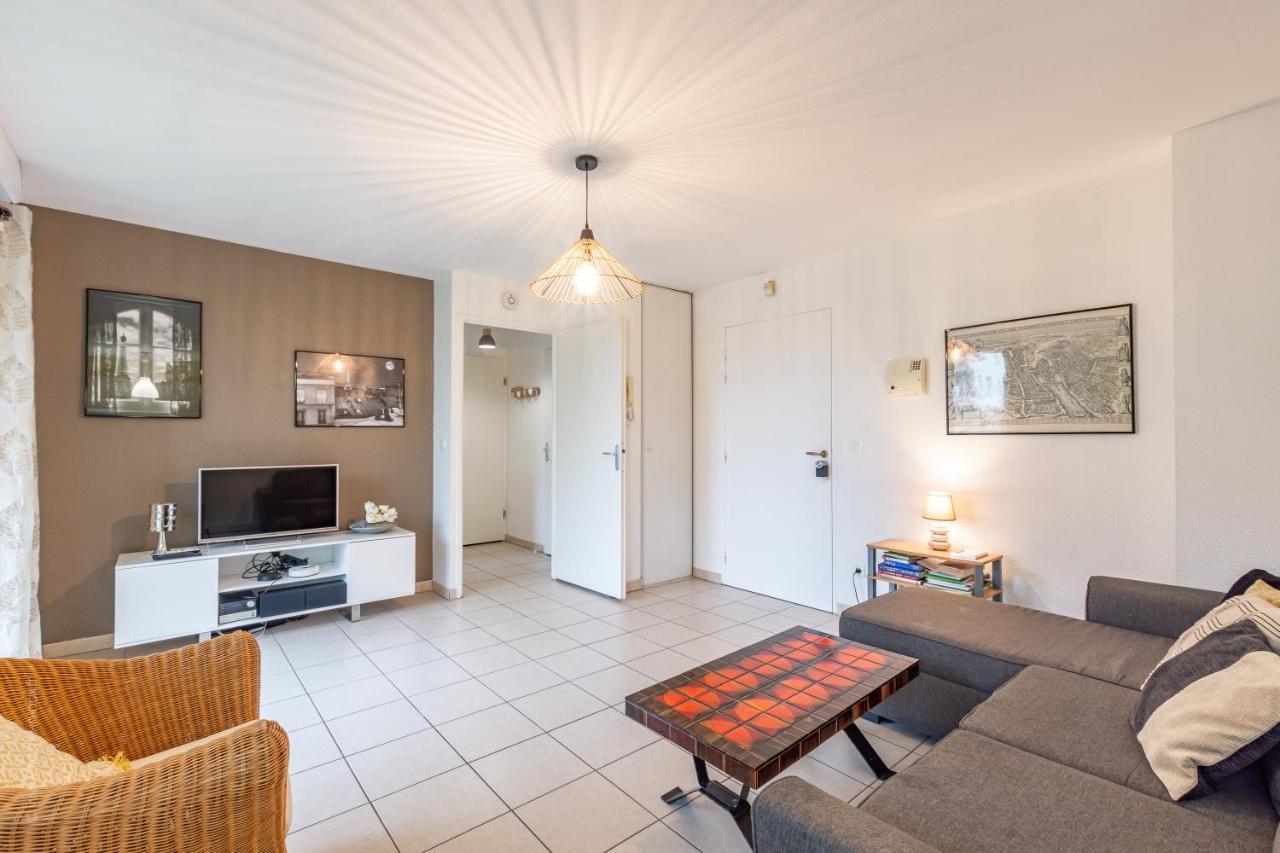 Mona, F2 Pour 4 Pers. - Fairytale Factory Appartement Bussy-Saint-Georges Buitenkant foto